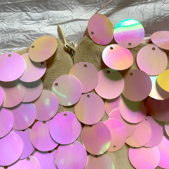 Sequin Mini Skirt with Zipper fully lined, New with Tag. Small - Picture 4 of 10